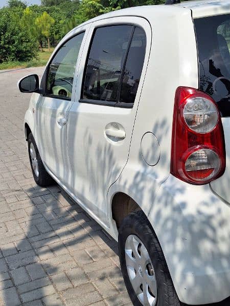 Toyota Passo 2014 3