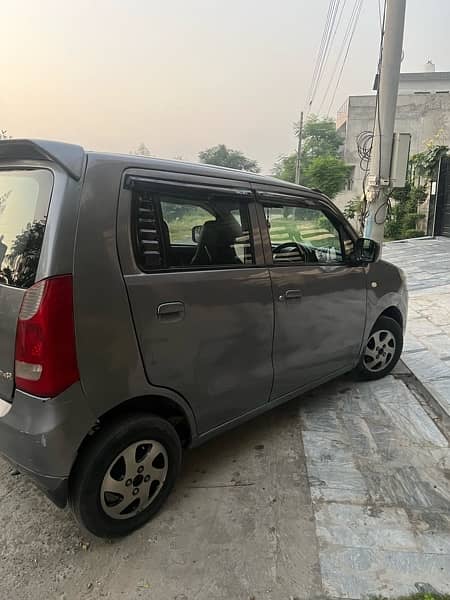 Suzuki wagonR vxl 2017/18 is up for sale 2