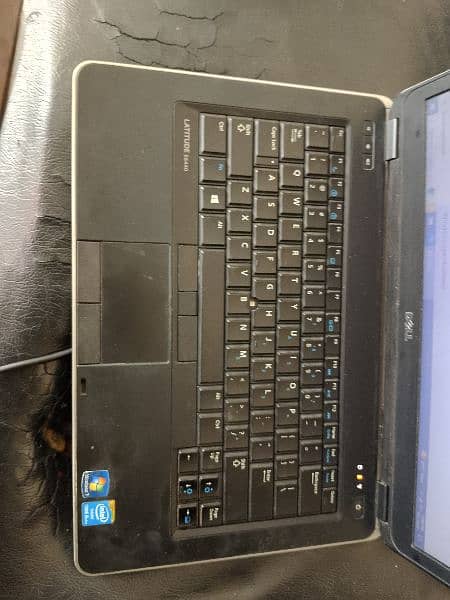 Dell Latitude E6440 i5 4th gen 1