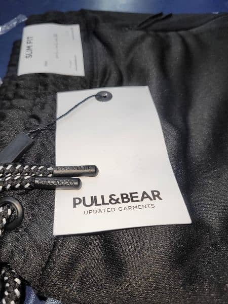 PULL AND BEAR TROUSER 0