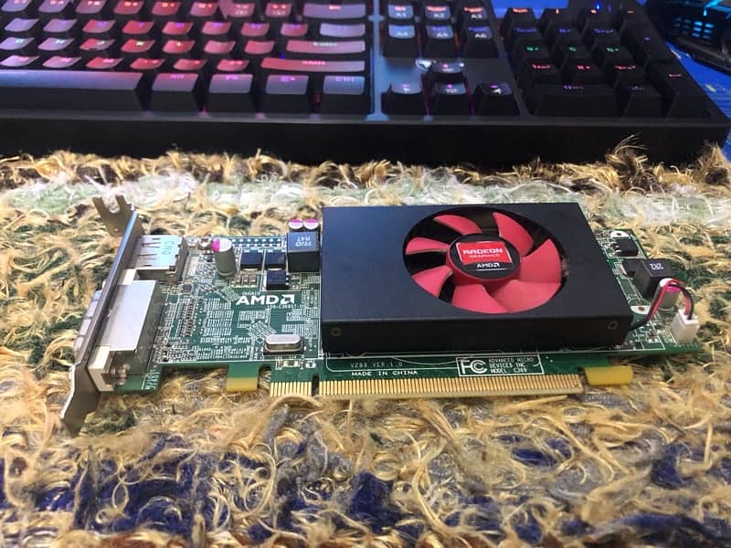 amd radeon hd 8940 0