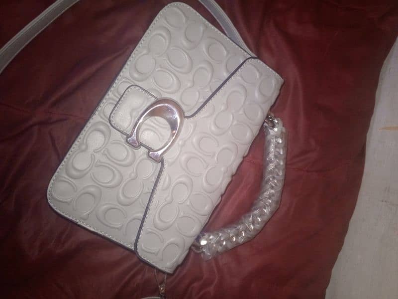 hand bags women a1 condition 5