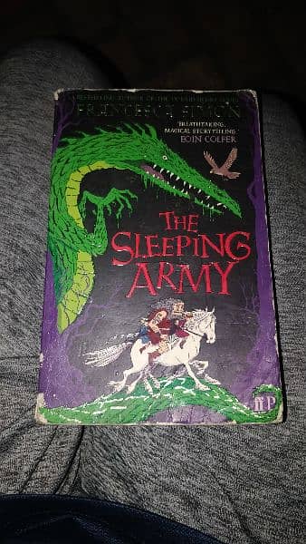 The sleeping army (francesca Simon ] book 8