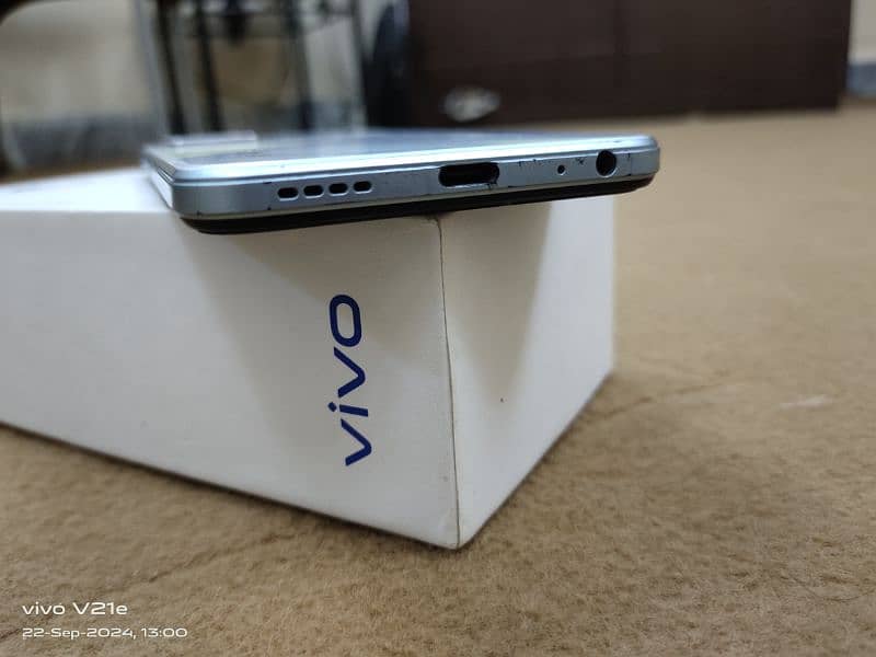 vivo y21 4/64 6