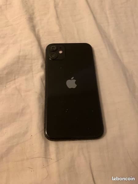 Iphone 11 64gb black colour JV 1