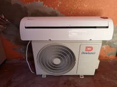 3 month used ha bs ac  dawlance DC inverter