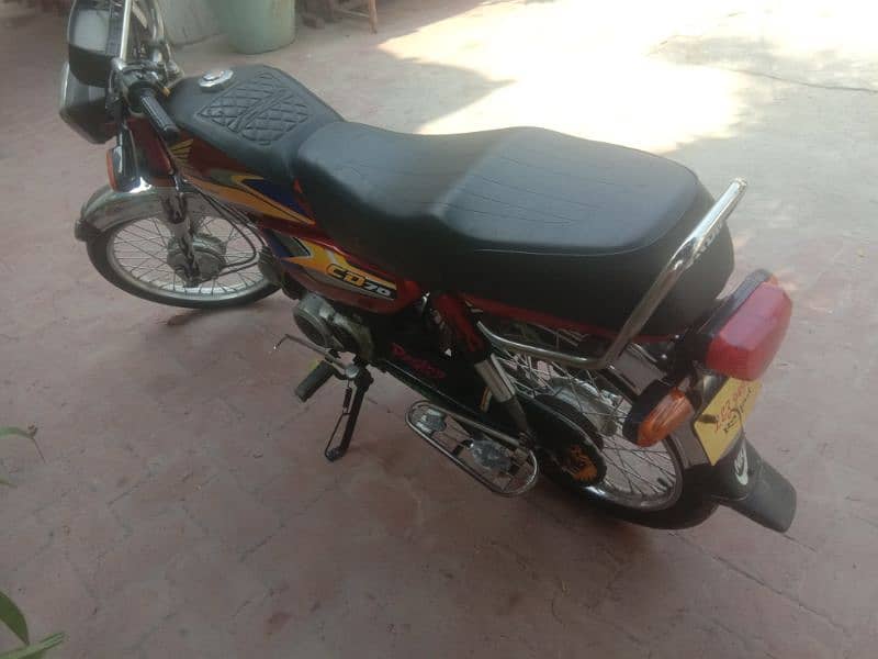 Honda CD 70 model 2014A 10