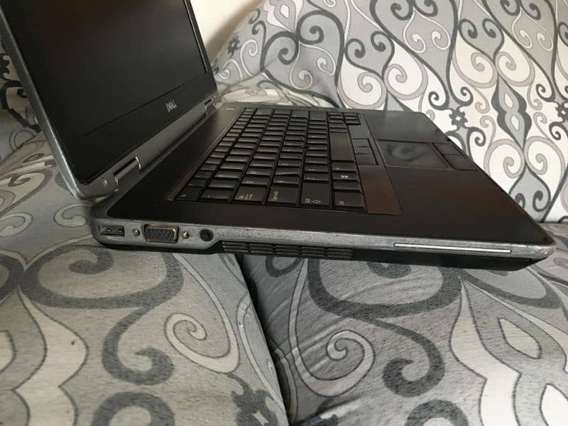 Dell latitude e6430 i5 3rd Gen 3