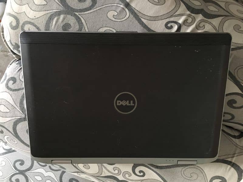 Dell latitude e6430 i5 3rd Gen 4