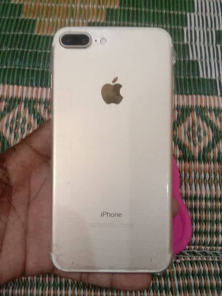 i phone 7 plus 256 gb pta approve 1 hand used 10/10 2