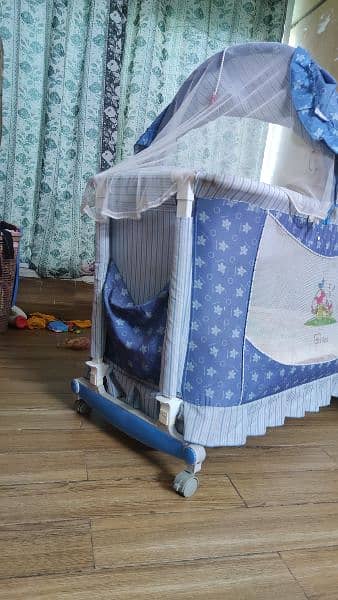 tinnies branded cot for kids / babies 2