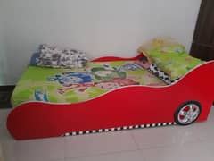 car shape single bed availble for sale