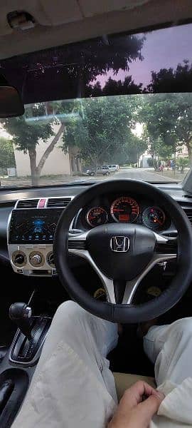 Honda City 2011 Automatic Brand New Condition 8