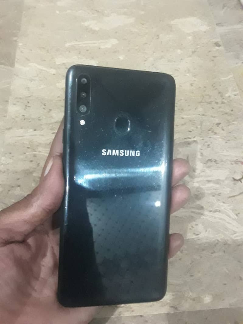 Samsung A20s with box charger 4