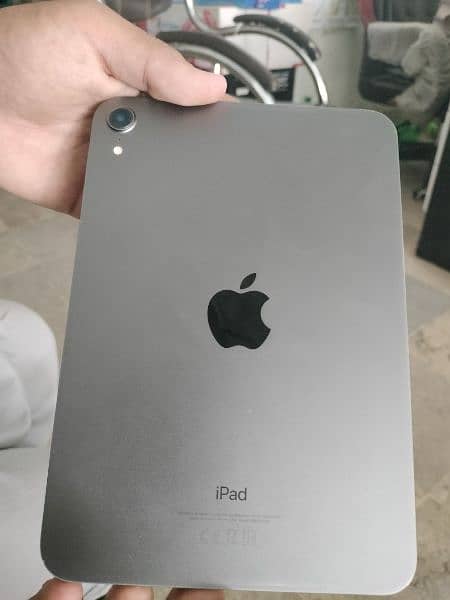 iPad mini 6 10/9 condition 1