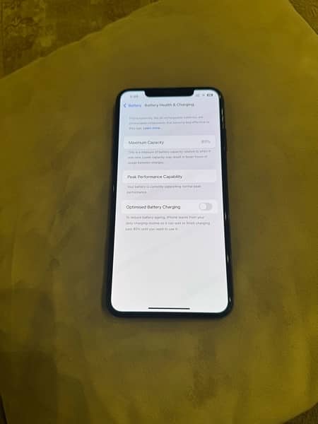 Iphone xs max 256 gb pta approved all sensors working perfectly 3