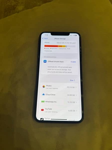 Iphone xs max 256 gb pta approved all sensors working perfectly 4