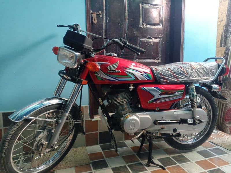 Honda125 Model 2022 Hyderabad number ha urgent sell 5