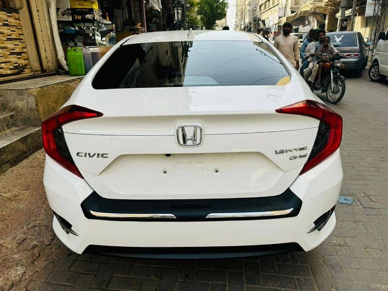 Honda Civic Oriel 2021 10