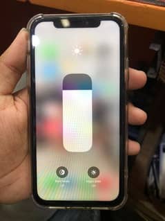 iPhone XR ,, jv non active , dual sim , face issue , battery health,81