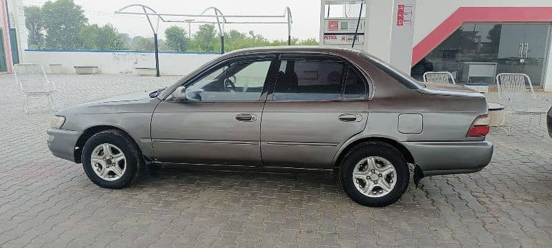 Toyota Corolla GLI 1998 1