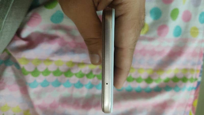 PTA APPROVED OPPO F1S 4/64 IN MINT CONDITION 3