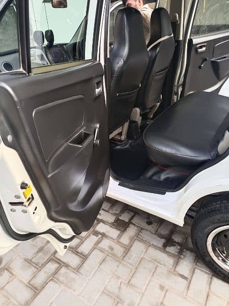 Suzuki Wagon R 2017 8