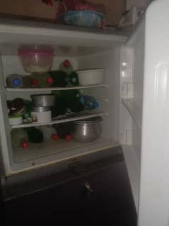 Haier fridge King Size 10/9