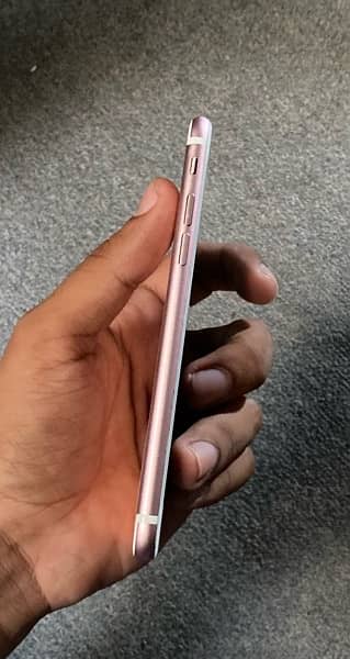 iPhone 7 PTA approved with BOX 3