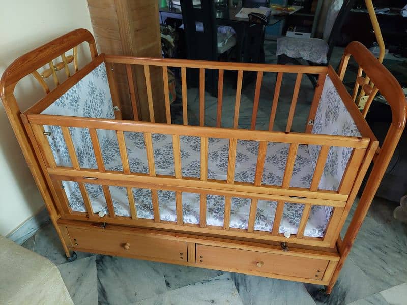 Baby Cot / swing for sale 4