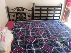 2 iron rod bed