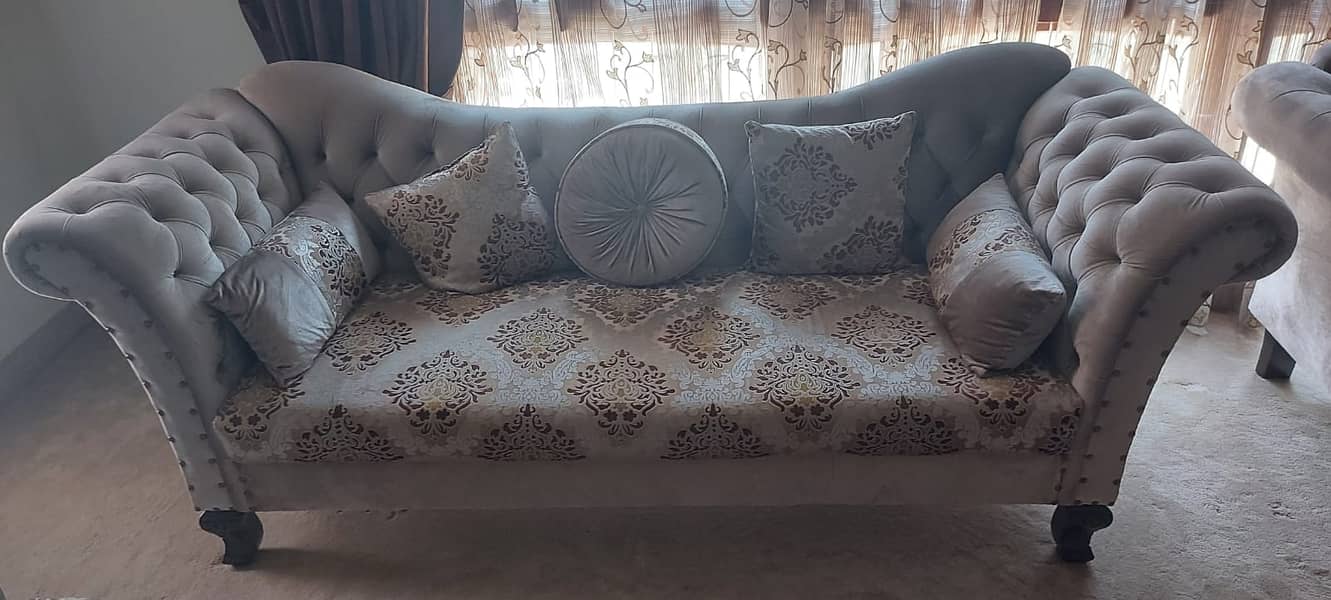 7 Seater Sofa Set - Very Good Condition 4