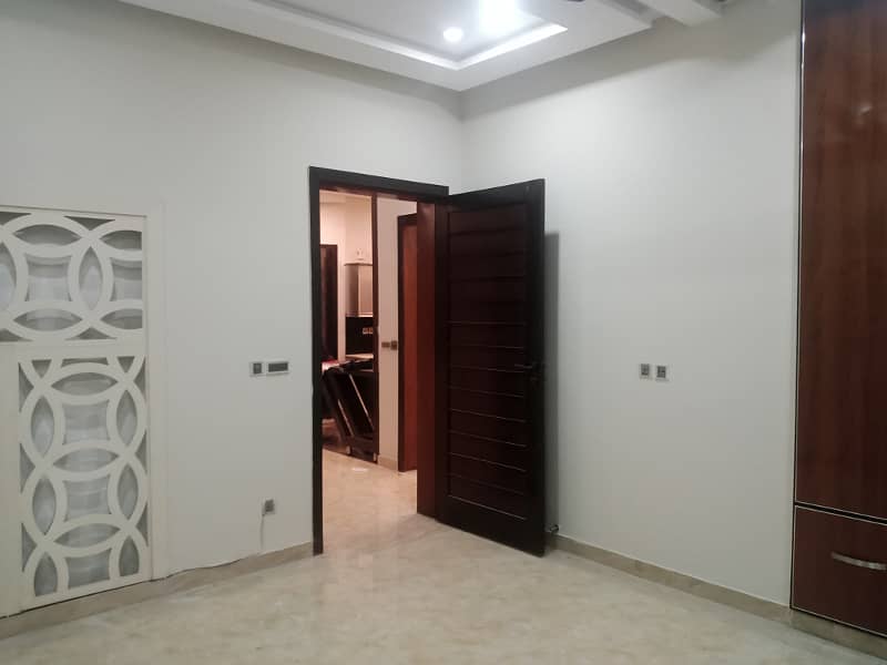 10 Marla Upper Portion Is Available For Rent In Nargis Block Bahria Town Lahore 4