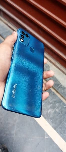 Infinix hot 10 play 2 by 32 1