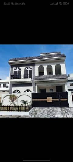 House For Sale In Beautiful MPCHS - Block E