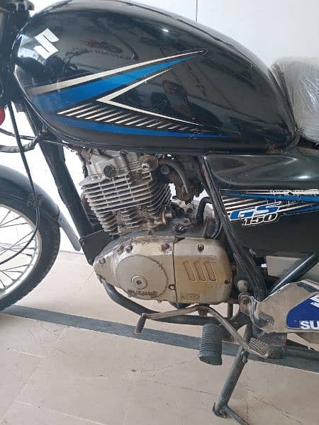 SUZUKI GS 150 4