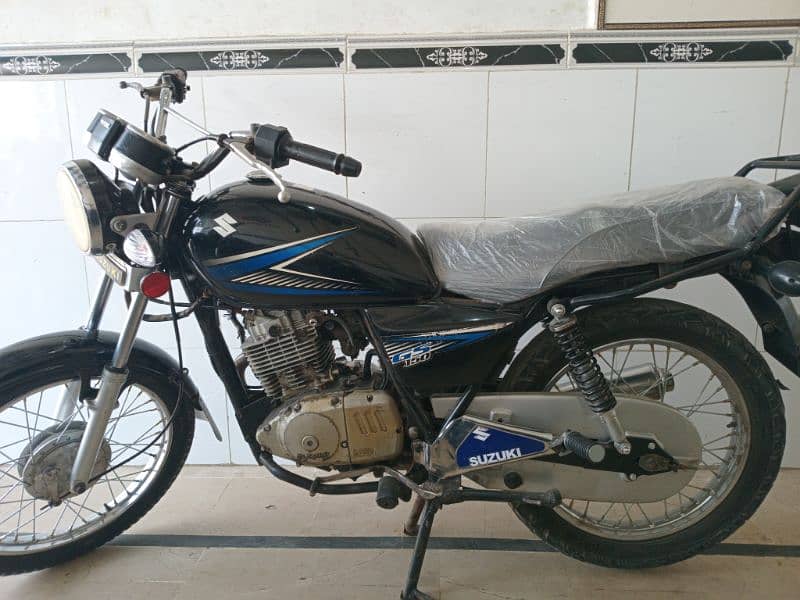 SUZUKI GS 150 6