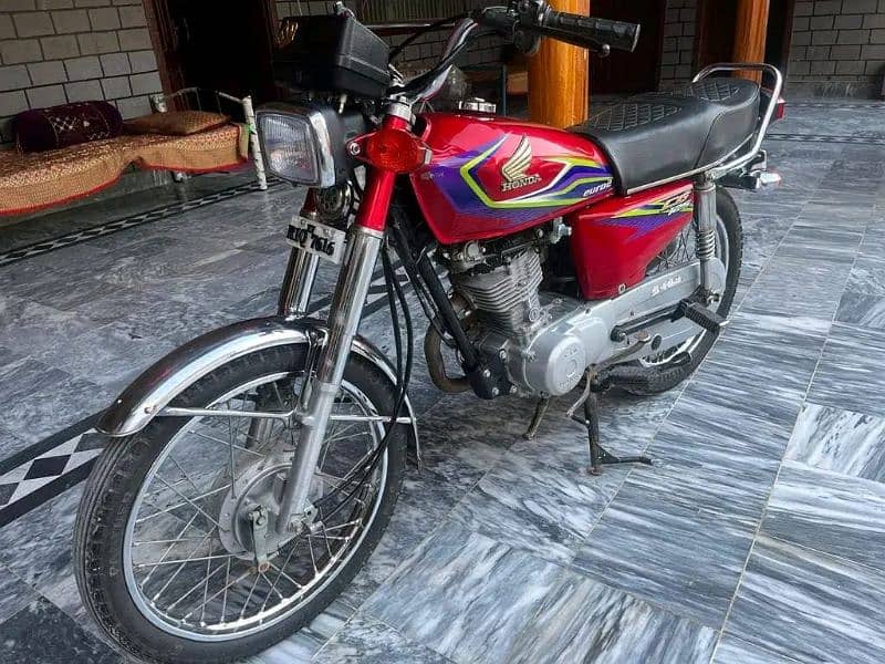 Honda CG 125 model 2017 for urgent sale 1