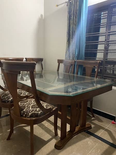 Dining table with 6 chairs 1