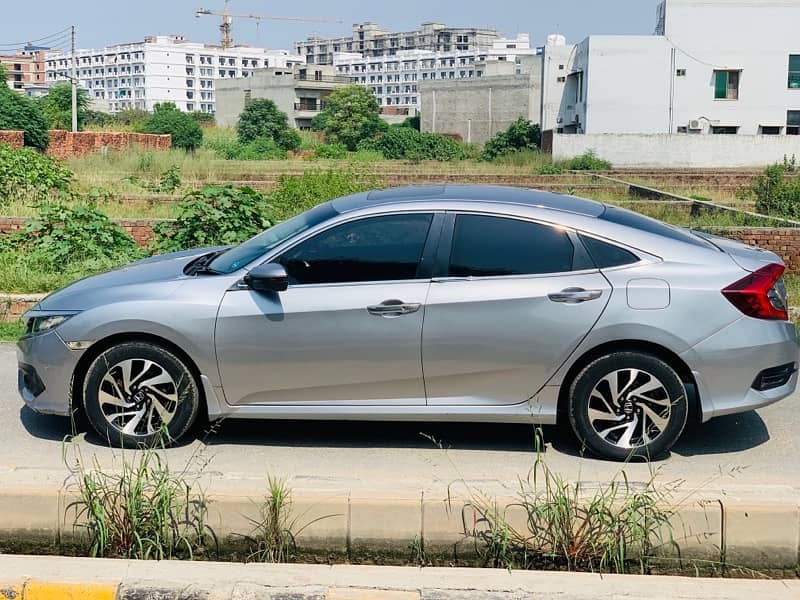 Honda Civic Oriel 2017 3