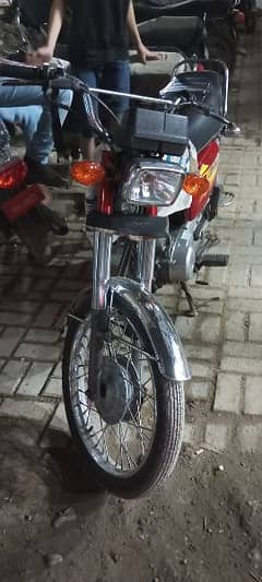 HONDA CG 125 KHI NUM 21 MODEL GUINE CONDITION 1ST OWNER 0