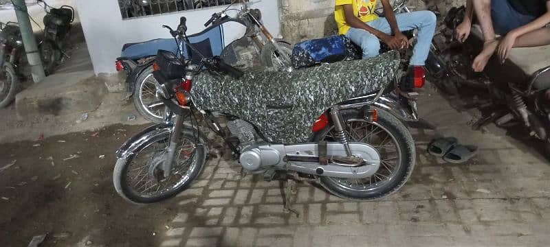 HONDA CG 125 KHI NUM 21 MODEL GUINE CONDITION 1ST OWNER 4