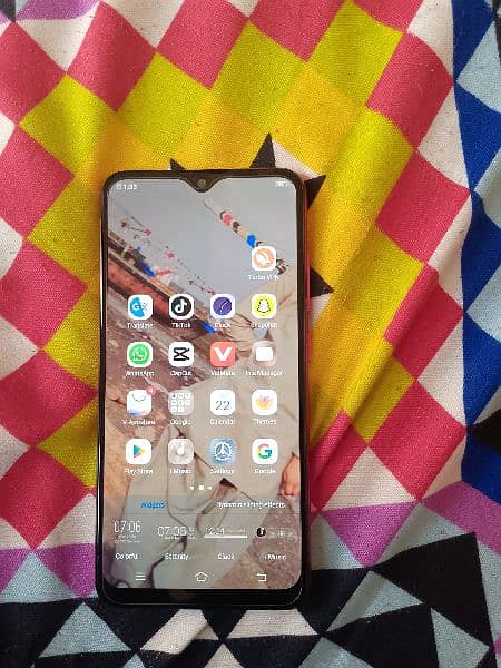 vivo y. 93 sirf kit hai 0