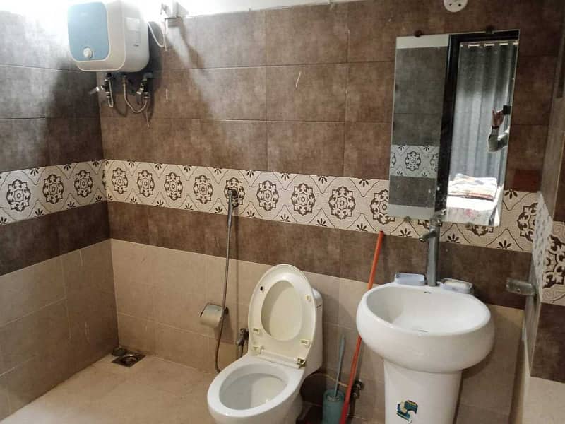 2 Bed Fully Furnished Flat is Available For Rent In Sector D Bahria Town Lahore 0