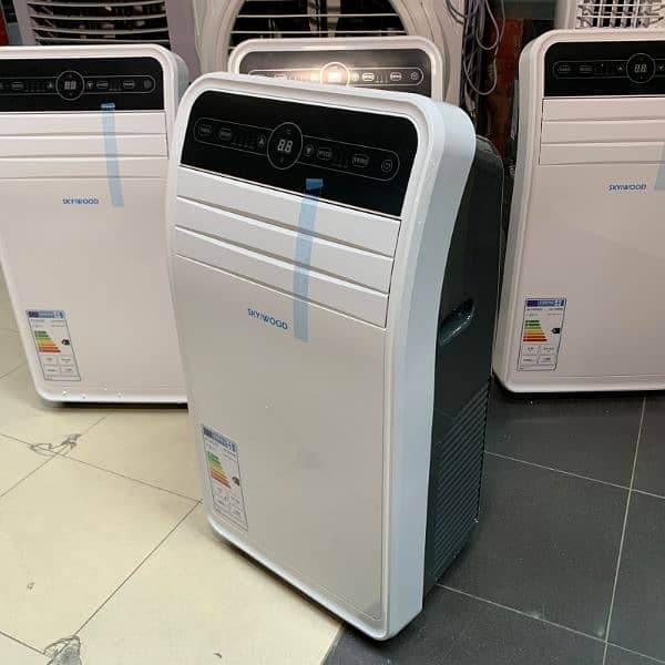 Brand new 1 Ton Portable Inverter ac 1