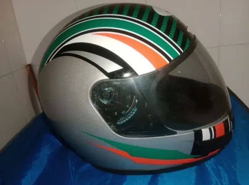 Castrol Active Helmet (نام ہی کافی ہے) 6