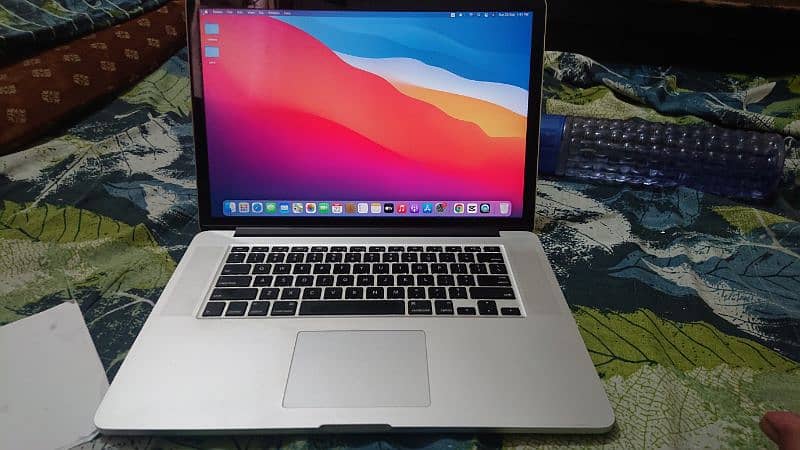 MacBook Pro Late 2014 16Gb Ram 256Gb ssd 15inch display Buy from USA 2