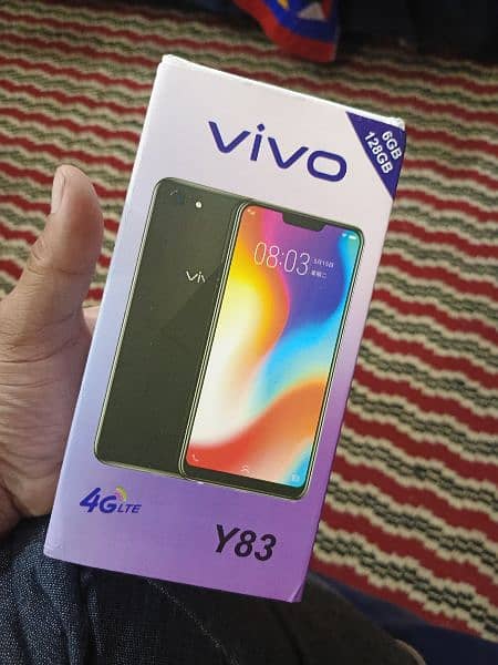 Vivo Y83 (128/64) 6