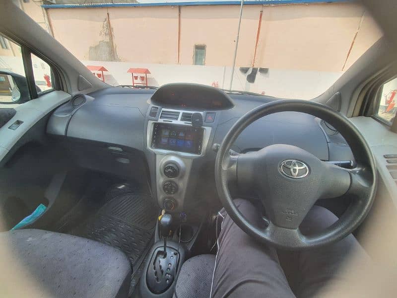 Toyota Vitz 2009/12 Genuine Condition 4