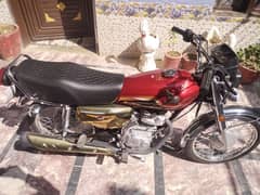 Honda CG-125 Self Start Golden Edition 0